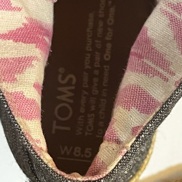 Toms Woman Desert Wedge Shoes Espadrille Bootie Gray Black Chambray Lace Up - Picture 5 of 7